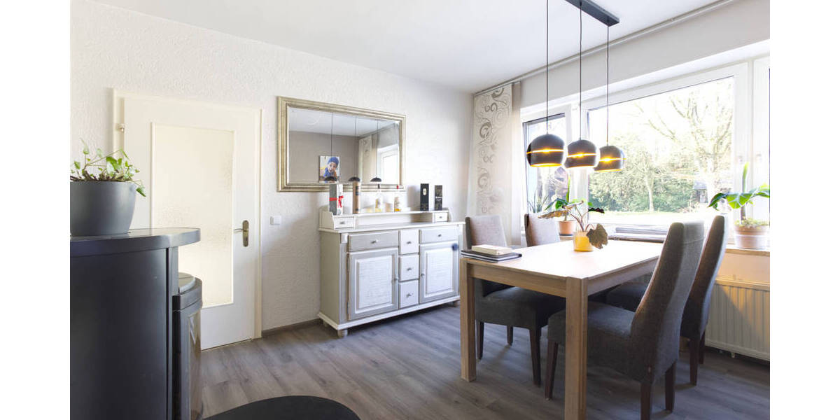 Liebevoll saniertes Einfamilienhaus mit Innenhof und ganz besonderem Charme in Gangelt - Hastenrath! 6 zimmer