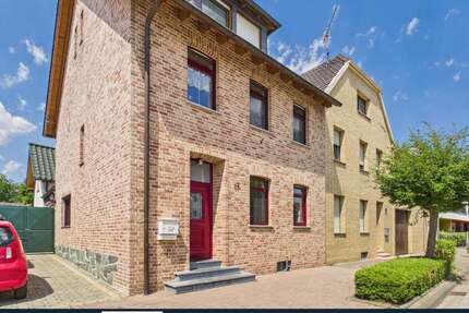 Haus Geilenkirchen - 6 Zimmer, 194 m&sup2;, 369.000&euro; | Angebot:27082153