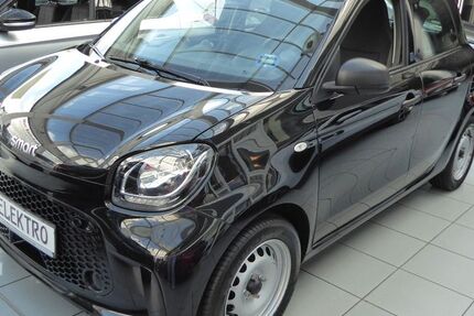 Smart ForFour 37.188 km 9.990 &euro; Herzogenrath 52134