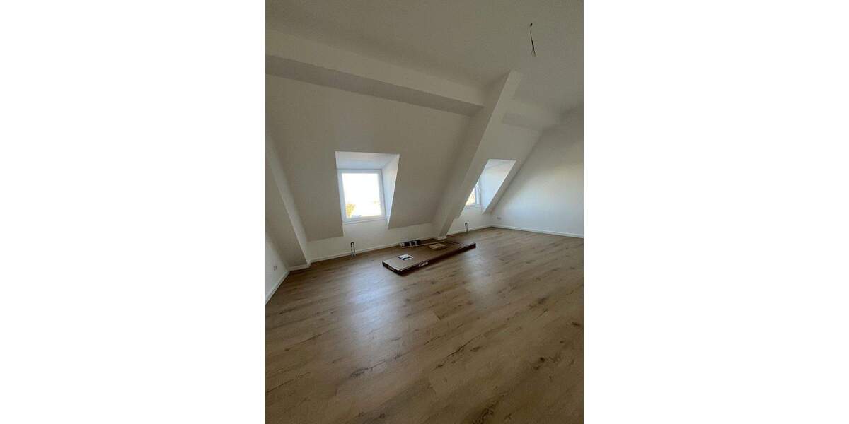 Etagenwohnung Jülich - 2 Zimmer, 64 m&sup2;, 650&euro; | Angebot:25697298