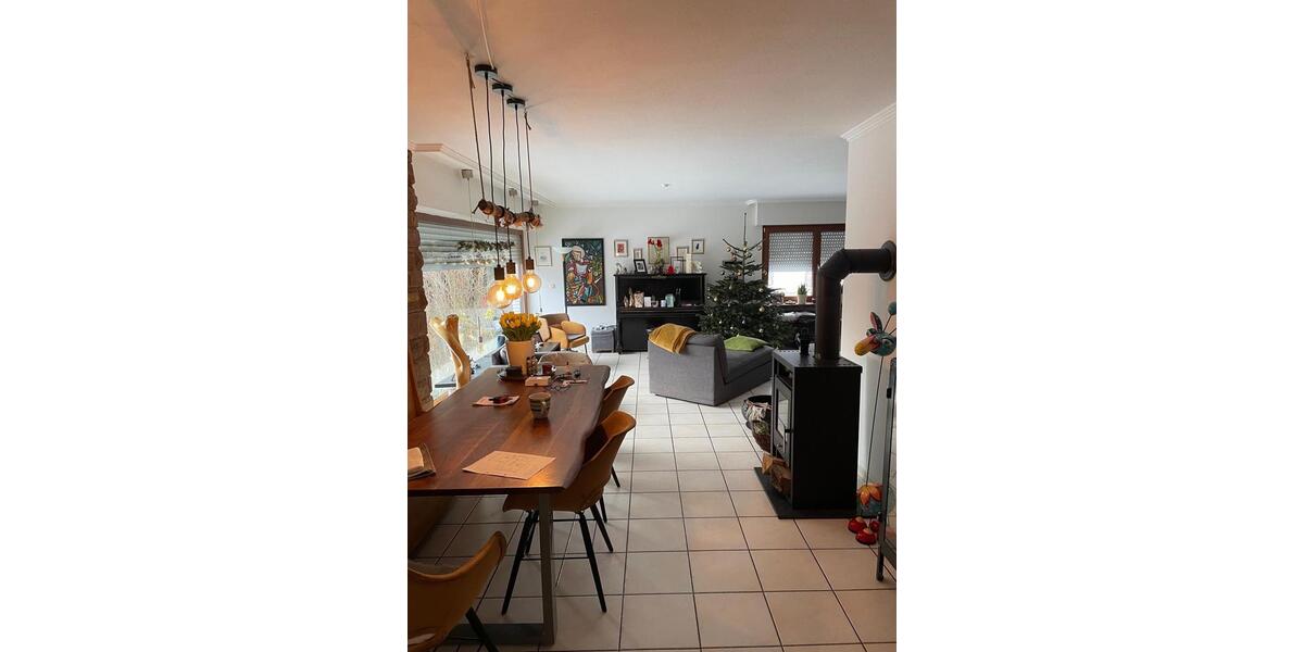 Freistehendes Einfamilienhaus in Düren Gürzenich zu vermieten 5 zimmer