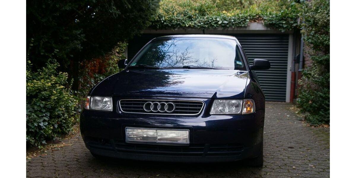 Audi A3 298.000 km 700 &euro; Herzogenrath / Kohlscheid 52134