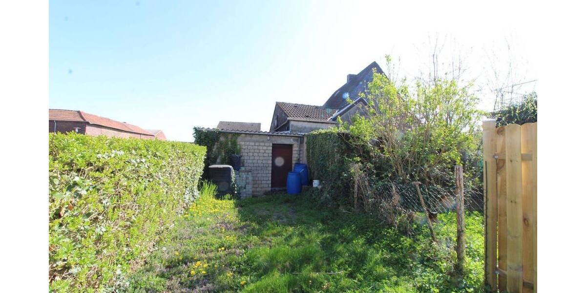 Mehrfamilienhaus, Wohnhaus Geilenkirchen Lindern - 6 Zimmer, 124 m&sup2;, 229.000&euro; | Angebot:25728232