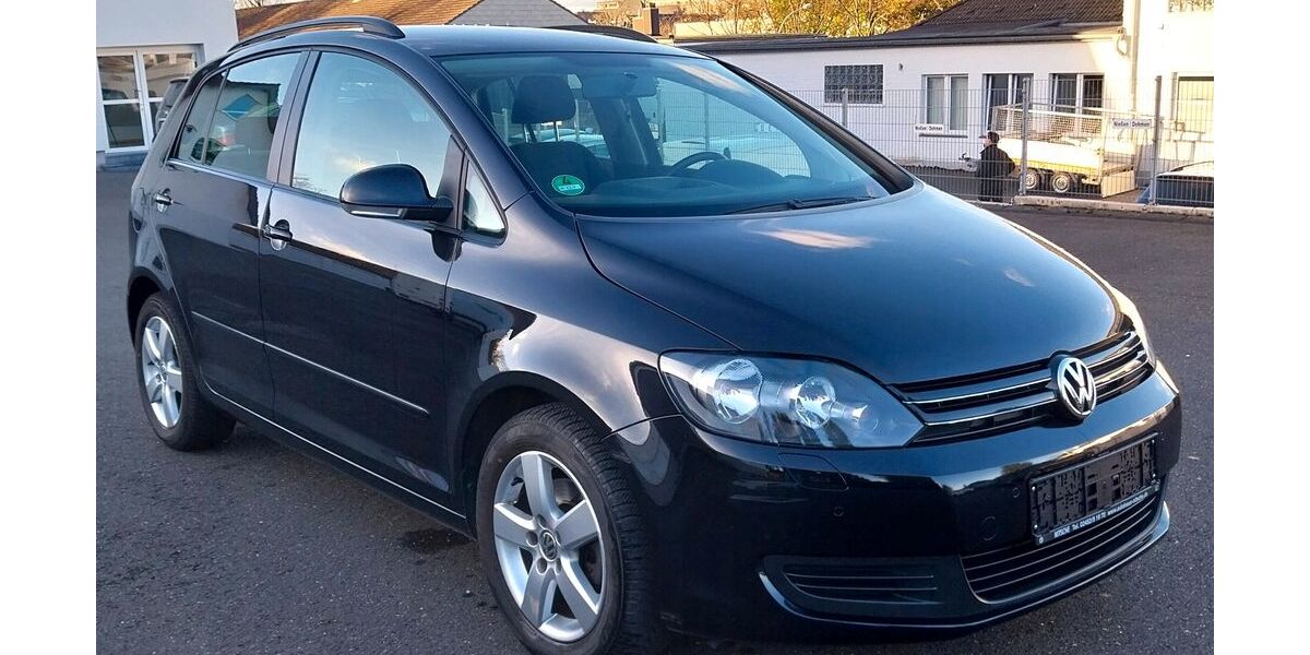 VW Golf 65.300 km 8.900 &euro; Eschweiler 52249