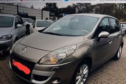 Renault Scenic 104.000 km 6.500 € Aachen 52078