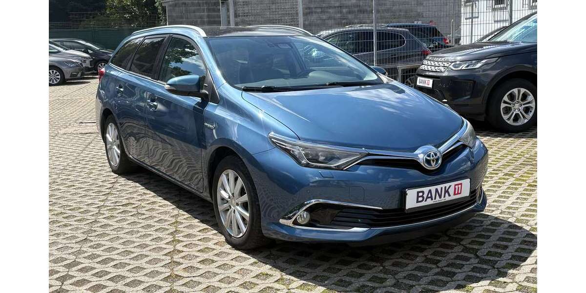 Toyota Auris 172.675 km 11.500 &euro; Würselen 52146