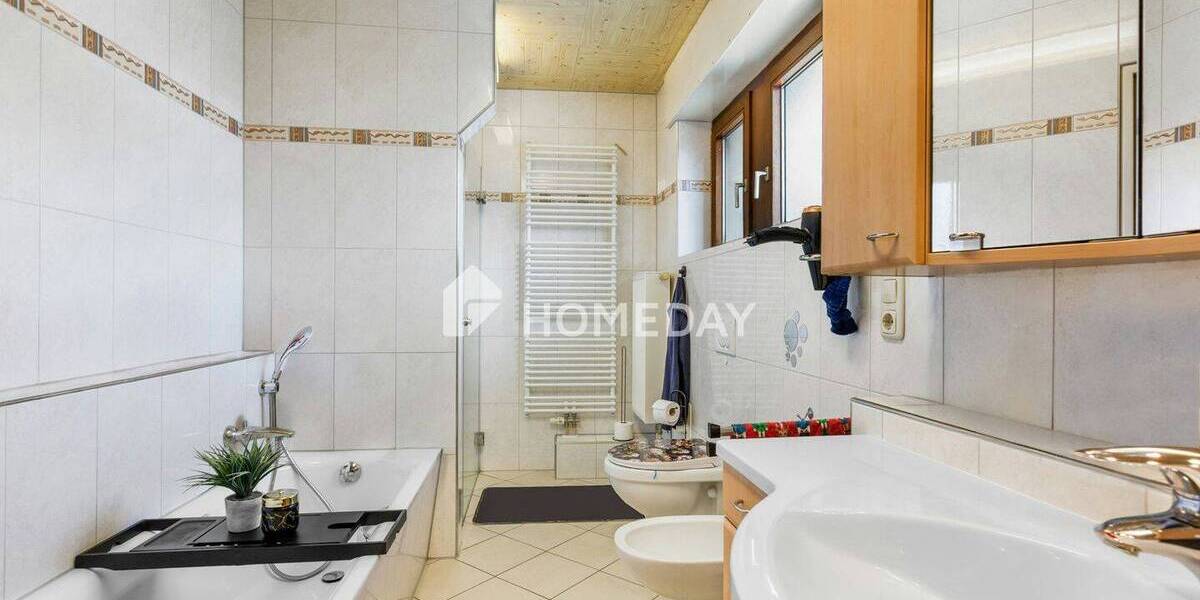 Doppelhaushälfte Niederzier - 7 Zimmer, 209 m&sup2;, 467.000&euro; | Angebot:25910644