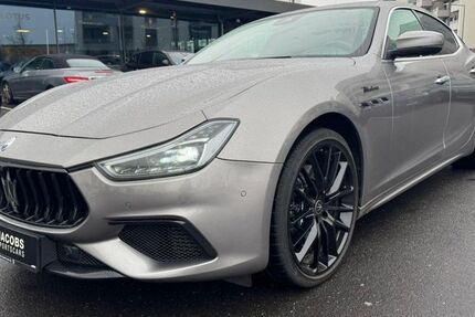 Maserati Ghibli 79.078 km 41.490 &euro; Eschweiler 52249