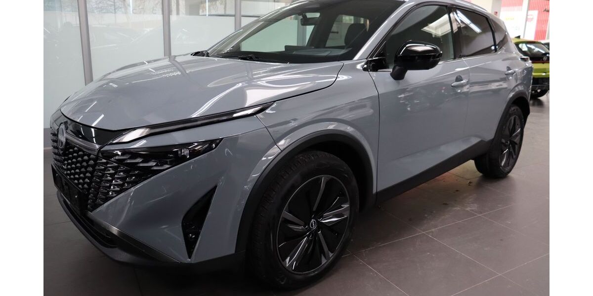 Nissan Qashqai 2.382 km 30.980 &euro; Düren 52349