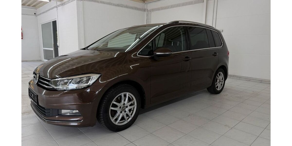 VW Touran 310.000 km 9.990 &euro; Alsdorf 52477