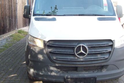Mercedes-Benz Sprinter 233.005 km 14.850 € Aachen 52070