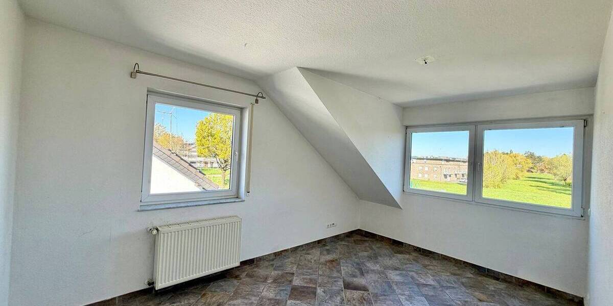 Etagenwohnung Aachen Nütheim - 3 Zimmer, 68 m&sup2;, 190.000&euro; | Angebot:26377389