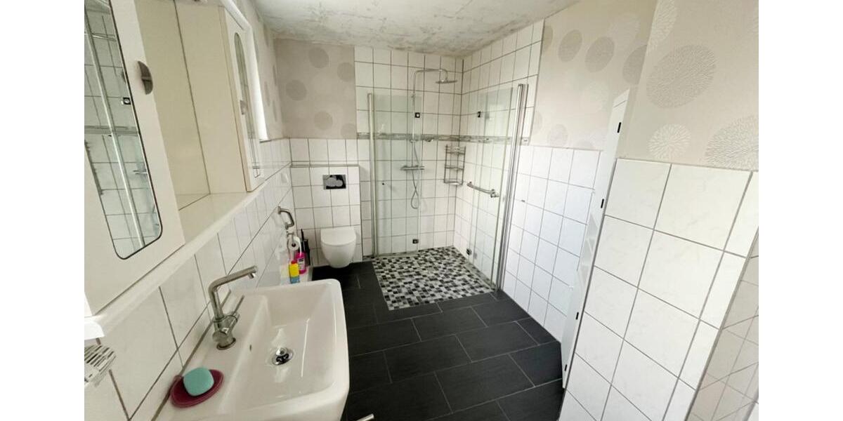 Reihenhaus Alsdorf - 4 Zimmer, 100 m&sup2;, 1.050&euro; | Angebot:25720940