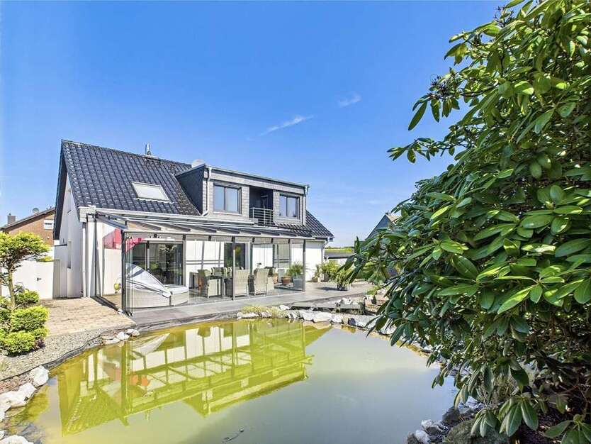 Haus zum Kaufen in Hürtgenwald 579.000 € 186 m²