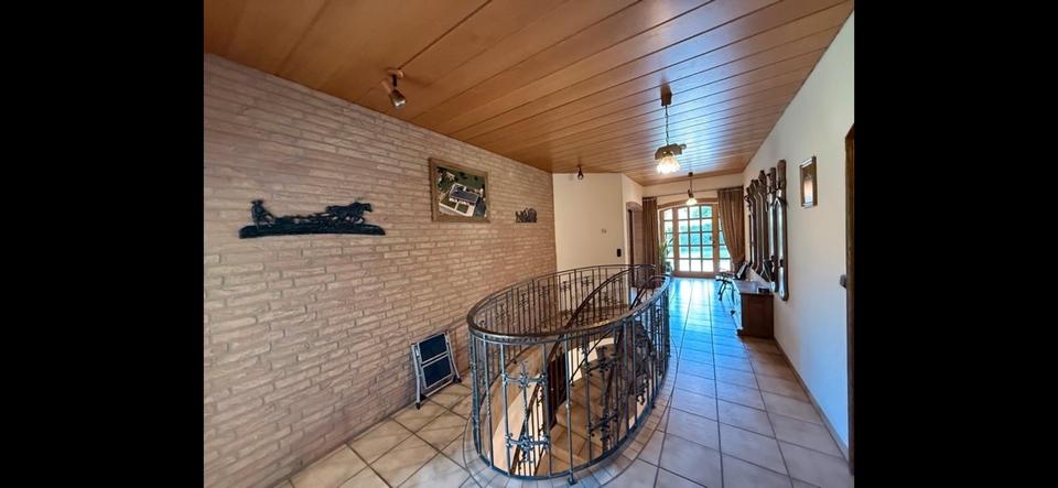 Bungalow Roetgen - 6 Zimmer, 150 m&sup2;, 1.480&euro; | Angebot:24433165