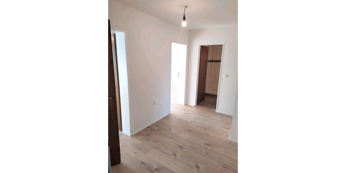 Dachgeschoßwohnung Stolberg (Rheinland) - 3 Zimmer, 65 m&sup2;, 159.000&euro; | Angebot:26414894