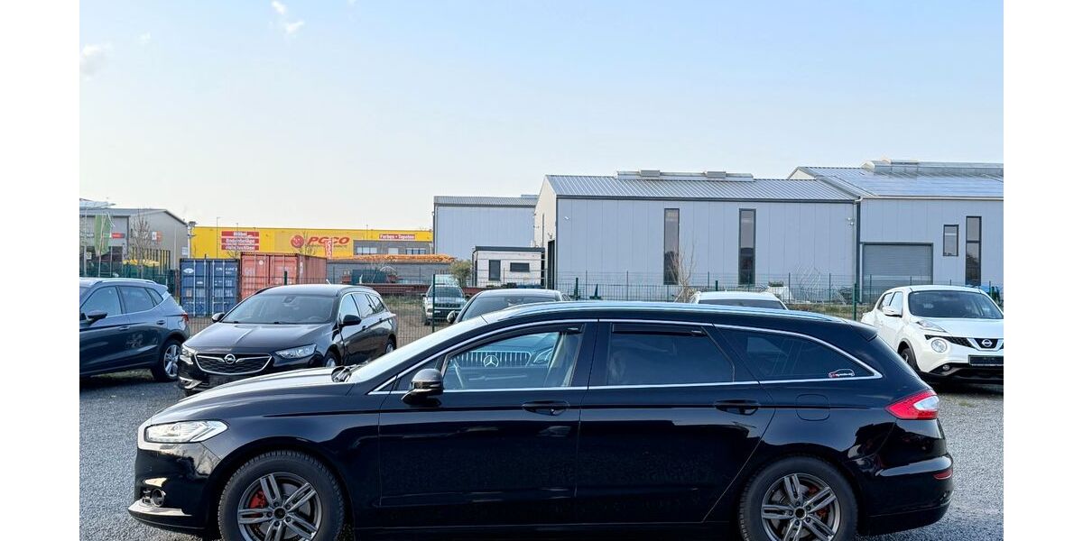 Ford Mondeo 245.000 km 6.150 &euro; Düren 52351