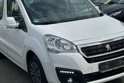 Peugeot Partner 182.000 km 6.500 &euro; Aachen 52070