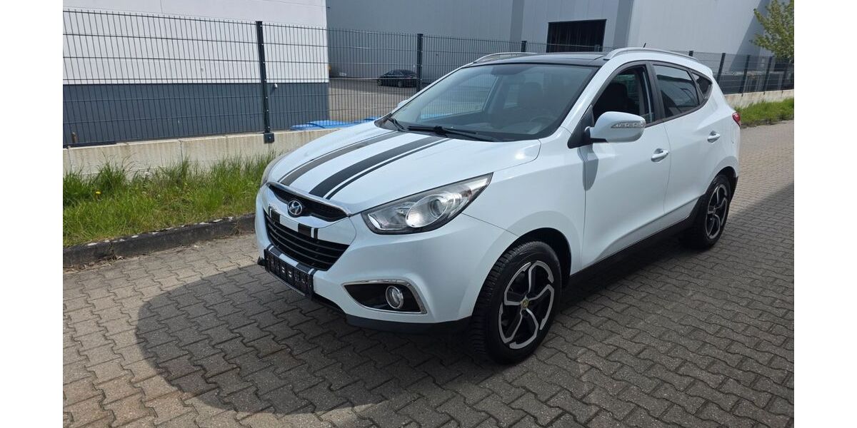 Hyundai ix35 157.000 km 5.790 &euro; Eschweiler 52249