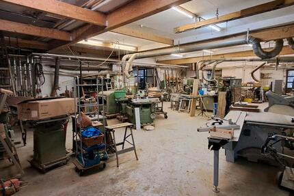 Werkstatt Lagerhall zu vermieten 190m2 zimmer