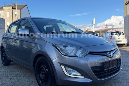 Hyundai i20 100.000 km 5.499 &euro; Eschweiler 52249