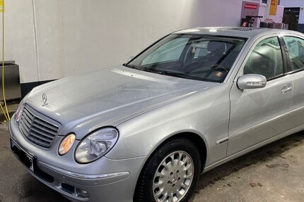 Mercedes-Benz E 350 148.089 km 7.850 € Übach-Palenberg 52531
