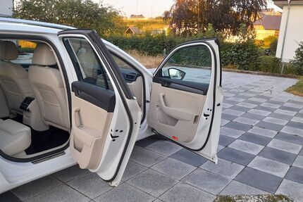 Skoda Superb 150.000 km 15.500 &euro; Aachen 52076