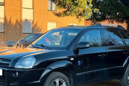 Hyundai TUCSON 146.702 km 3.900 &euro; Düren 52351