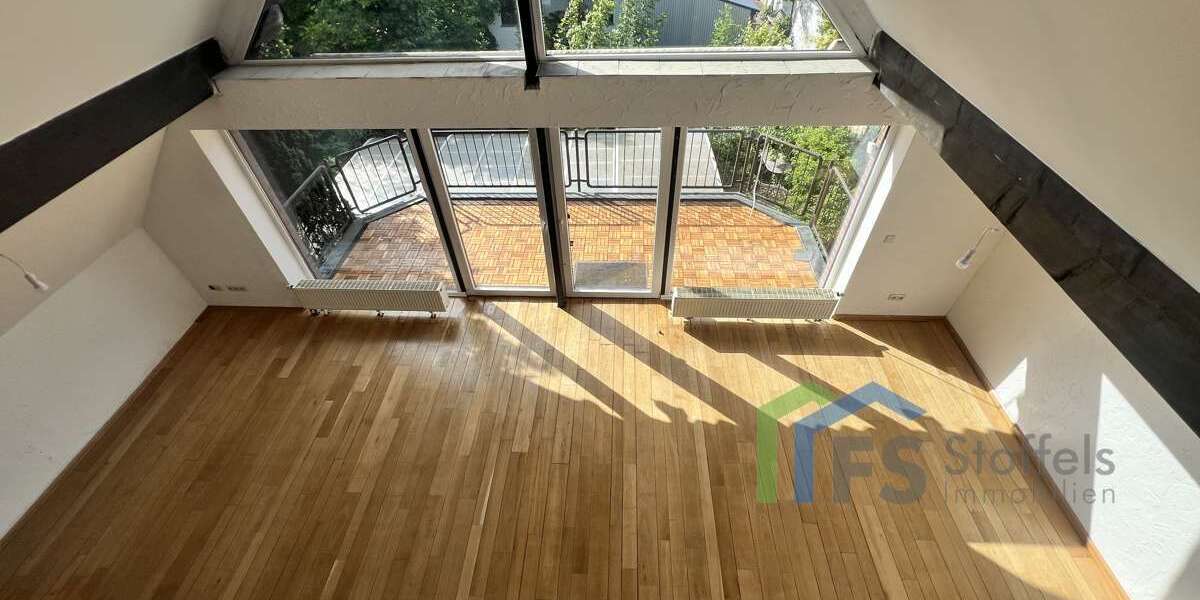 Etagenwohnung Düren Rölsdorf - 3 Zimmer, 82 m&sup2;, 185.000&euro; | Angebot:27153011