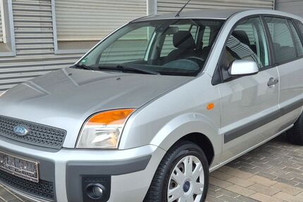 Ford Fusion 211.000 km 1.490 &euro; Düren 52349