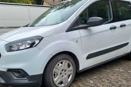 Ford Transit Courier 63.800 km 6.390 € Simmerath 52152