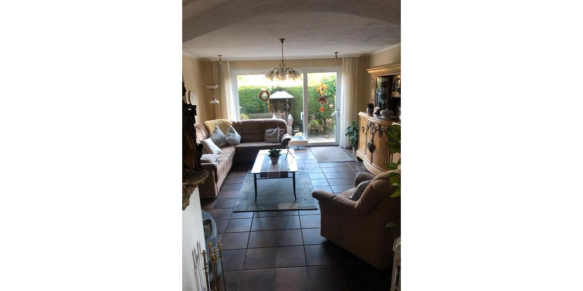 Reihenhaus Eschweiler - 5 Zimmer, 145 m&sup2;, 1.500&euro; | Angebot:25627974