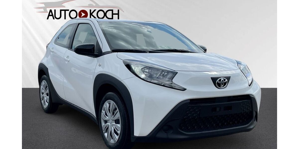 Toyota Aygo (X) 1.985 km 16.490 &euro; Eschweiler 52249