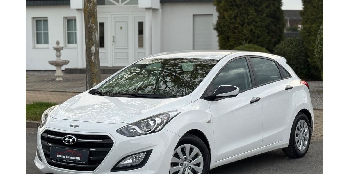 Hyundai i30 20.051 km 9.890 &euro; Jülich 52428