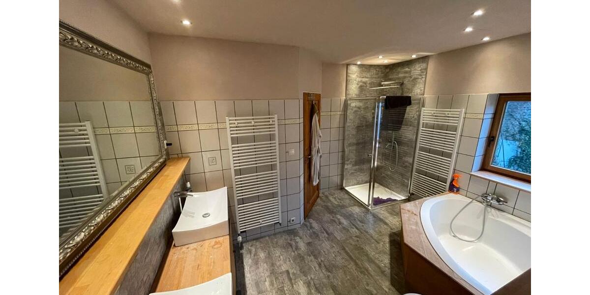 Einfamilienhaus Nideggen - 10 Zimmer, 400 m&sup2;, 399.000&euro; | Angebot:27236966