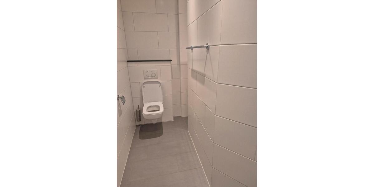 Einfamilienhaus KFW55 232m 2011 2 Garagen mit Restarbeiten 5 zimmer