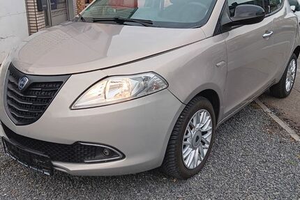 Lancia Ypsilon 92.500 km 4.999 &euro; Alsdorf 52477