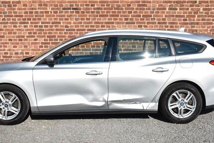 Ford Focus 132.000 km 5.690 &euro; Düren 52351