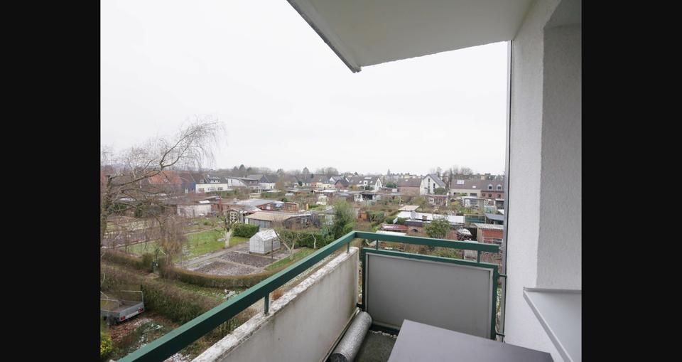 Etagenwohnung Aachen Aachen-Mitte - 3 Zimmer, 81 m&sup2;, 990&euro; | Angebot:25366766