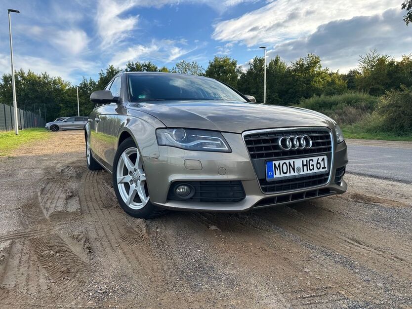 Audi A4 227.000 km 7.150 € Würselen 52146