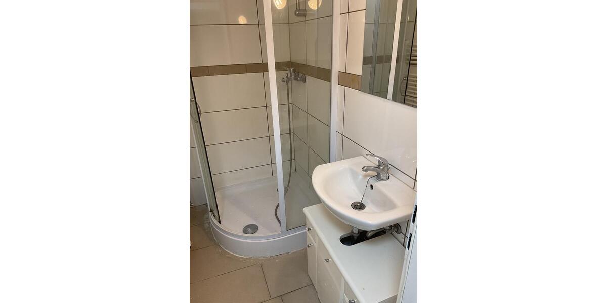 Dachgeschoßwohnung Aachen Aachen-Mitte - 1 Zimmer, 12 m&sup2;, 500&euro; | Angebot:26449037