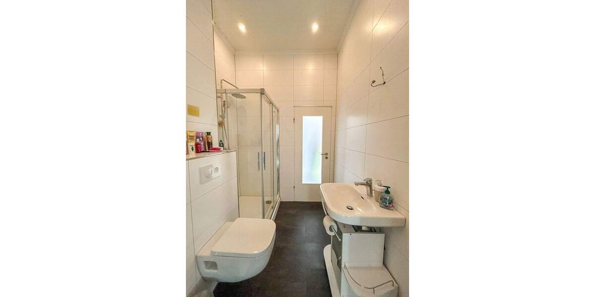 3-Zimmer-Dachgeschosswohnung im Loftstil mit Südbalkon und Stellplatz 3 zimmer