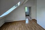 Frisch renovierte, helle 4-Zimmer-Wohnung