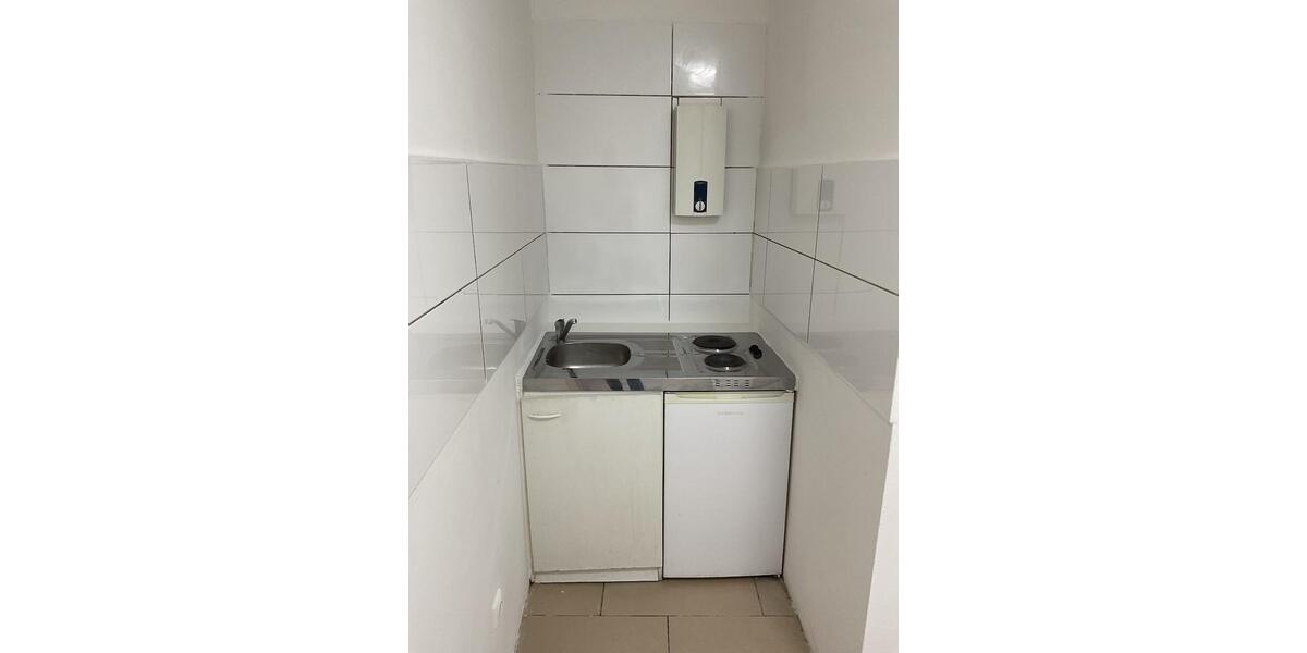 Dachgeschoßwohnung Aachen Aachen-Mitte - 1 Zimmer, 12 m&sup2;, 500&euro; | Angebot:26449037