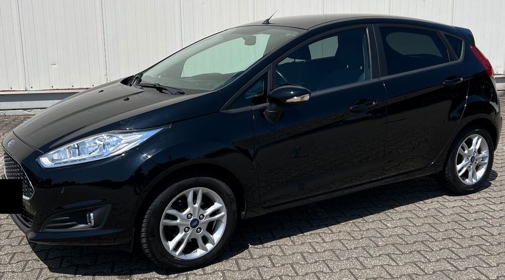 Ford Fiesta 54.000 km 8.300 € Alsdorf 52477