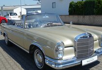 Mercedes-Benz 300 SE Cabriolet Top Original mit 58000 Km 58.000 km 179.000 &euro; Rodgau 63110