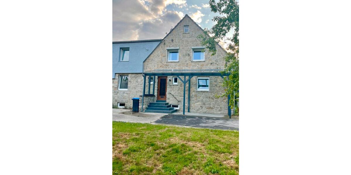 Etagenwohnung Aachen Aachen-Mitte - 2 Zimmer, 75 m&sup2;, 1.290&euro; | Angebot:25637276