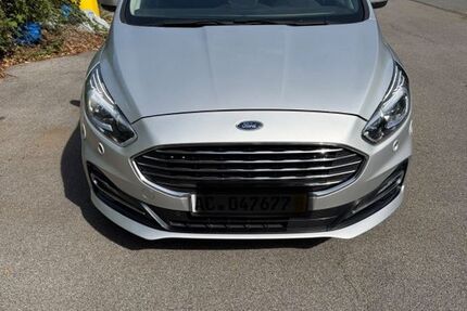 Ford S-Max 175.100 km 7.900 &euro; Aachen 52078