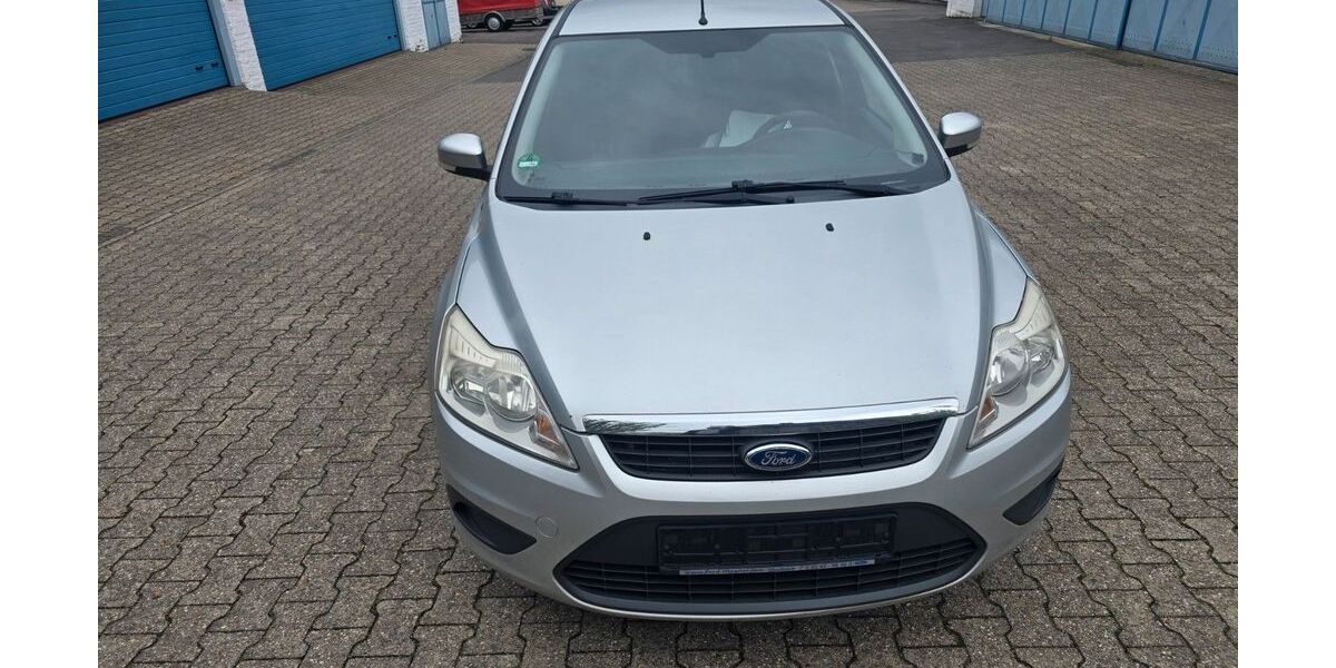 Ford Focus 195.000 km 2.300 &euro; Aachen 52068