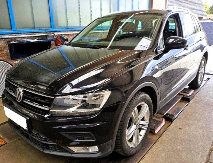 VW Tiguan 244.925 km 14.700 &euro; Alsdorf 52477